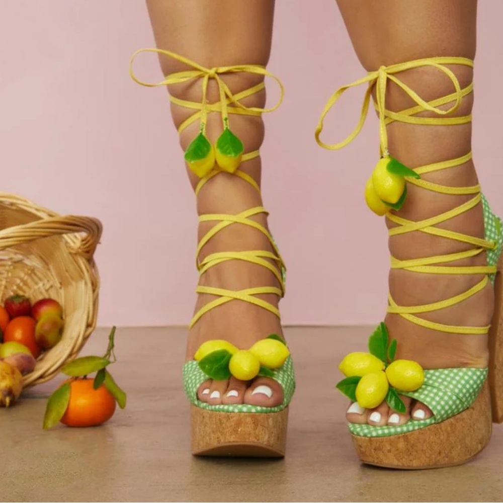 Dollskill NEW Sugar Thrillz Sour Hour Green Gingham Lemon Platform Heels Size 11 - Picture 4 of 16